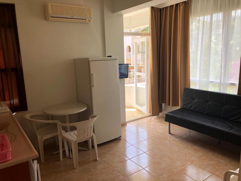 Erol Apart Kemer Exterior foto